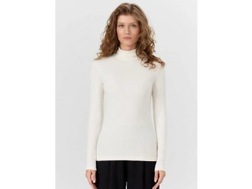 Водолазка женская кремовая