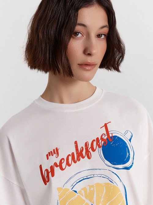 Футболка женская белая с принтом "my breakfast time", фото 5 из 7