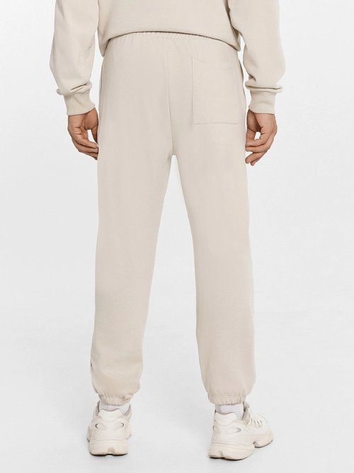 Комплект мужской (худи, брюки) в холодном бежевом цвете, фото 6 из 11