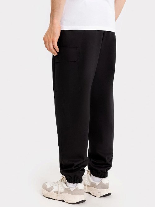 Брюки мужские в черном цвете, фото 3 из 5