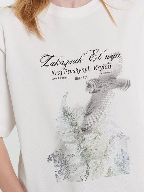 Футболка женская белая из коллекции «Zakaзnik El’nya / Заказник Ельня», фото 4 из 10