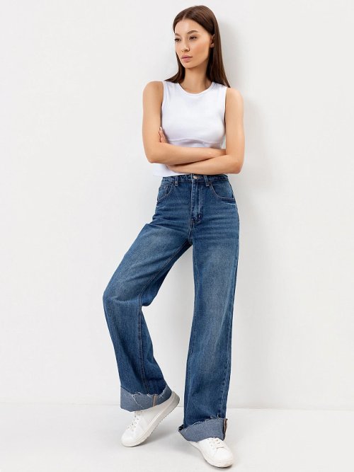 Облегающий топ в рубчик с фигурным подрезом белого цвета, фото 4 из 4