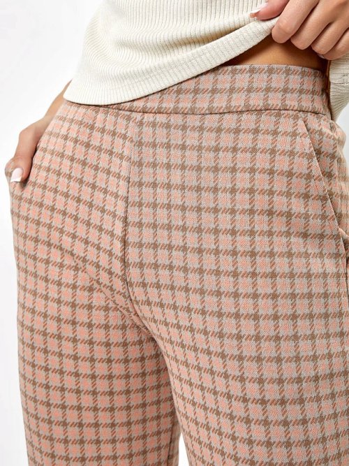 Брюки женские бежевые с принтом персиковая лапка, фото 4 из 4