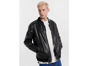 Бомбер мужской в черном цвете из экокожи Марк Формель