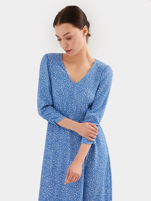 Платье женское синее со светлыми веточками, фото 3 из 6