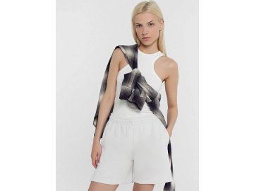 Шорты женские в бело-сером цвете