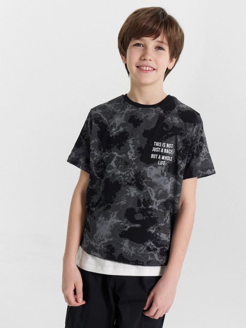 Футболка для мальчиков серая в стиле милитари с надписью, фото 1 из 5