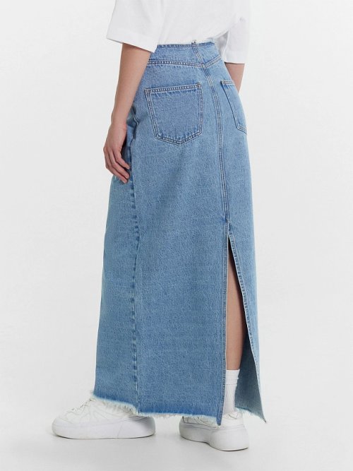 Юбка женская джинсовая макси в голубом цвете, фото 4 из 5