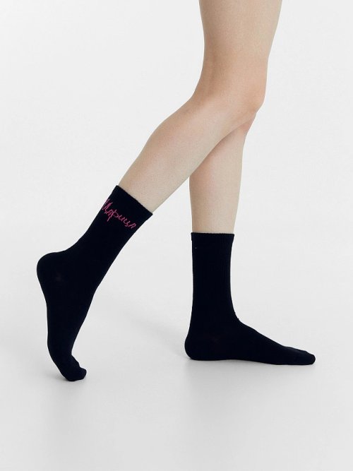 Носки женские черные с рисунком в виде надписи "Царица", фото 1 из 4