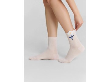 Носки женские персиковые с узором в виде цветка