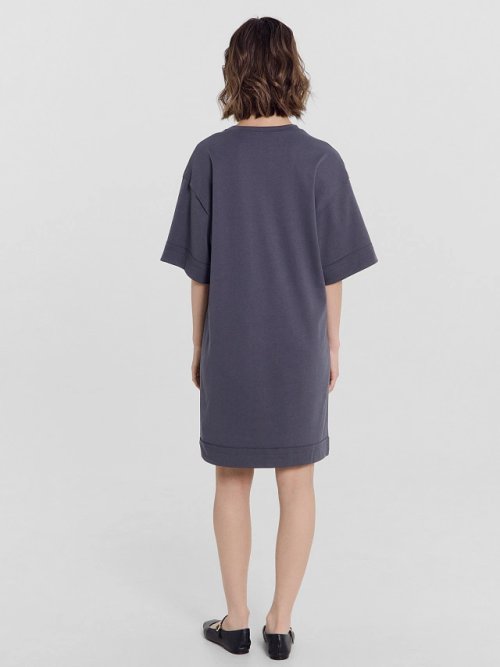 Платье женское в графитово-сером цвете, фото 2 из 5