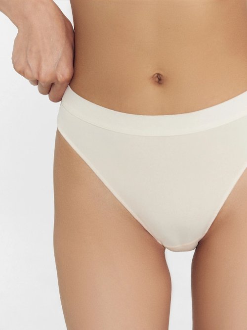 Трусы женские мультипак (2 шт.) в бежевом цвете, фото 6 из 27