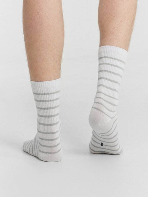 Набор мужских носков (3 шт.) белого цвета с рисунком в виде поперечных полосок, фото 4 из 12