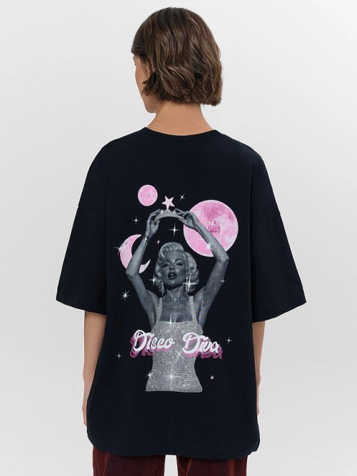 Футболка женская черная с надписью "Disco Diva" оверсайз, фото 2 из 7