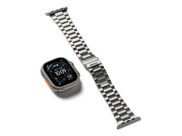 Ремешок RINGKE Metal One Air для Apple Watch 44 / 45 / 46 / 49 mm SILVER