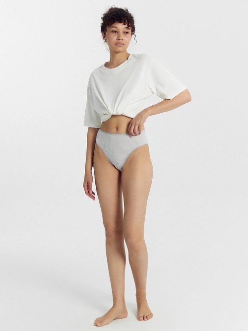 Трусы женские классические мультипак (3 шт.) молочно-бежевые с орнаментом, фото 5 из 30