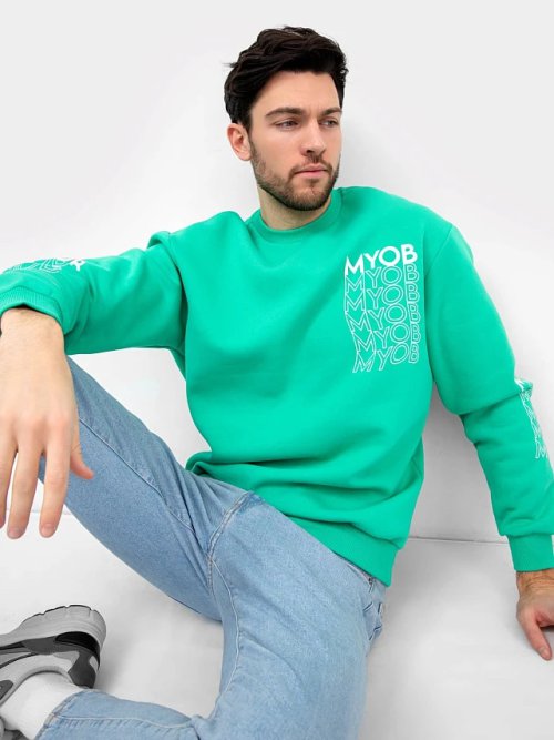 Теплый прямой джемпер бирюзового цвета с текстовым принтом, фото 1 из 4