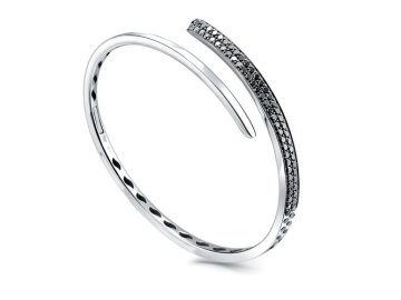 Браслет жесткий Era Jewelry, белое золото 585 проба, вставка бриллиант