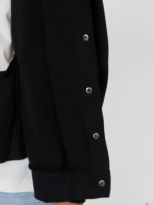 Бомбер для мальчиков черный с принтом "legacy unbroken", фото 7 из 10