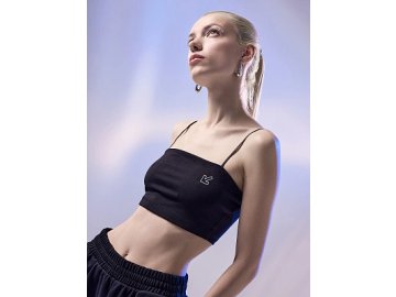 Топ женский черный с печатью Марк Формель