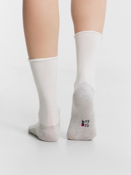 Носки женские высокие белые, фото 4 из 18