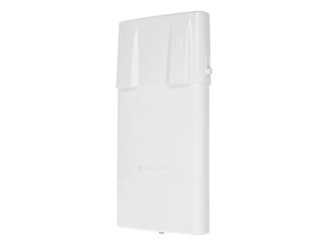 Точка доступа MikroTik NetBox 5 ax (L11UG-5HAXD-NB) AX2400 10/100/1000BASE-TX белый