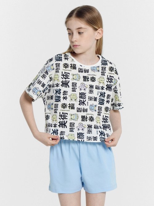 Футболка для девочек белая с принтом "иероглифы", фото 3 из 8