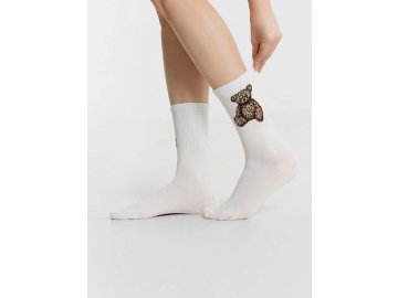 Носки женские высокие белые с узором в виде мишки