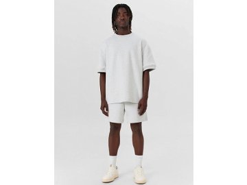 Комплект мужской серый: футболка и шорты в Лепеле Марк Формель