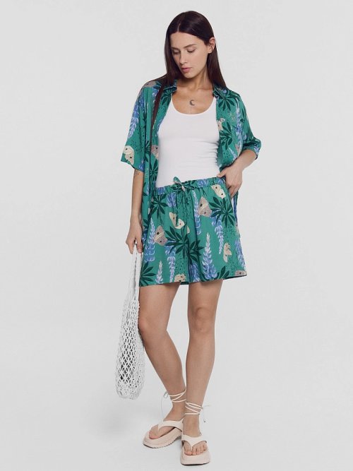 Шорты женские зеленые с принтом "цветы", фото 2 из 5