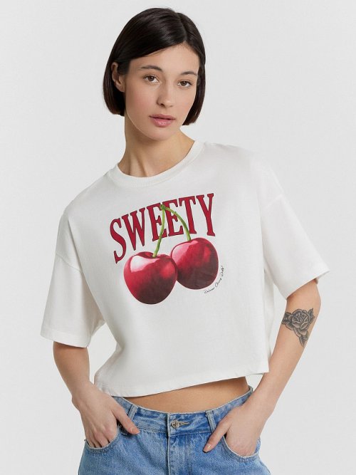Футболка женская белая с принтом и надписью "sweety", фото 1 из 25