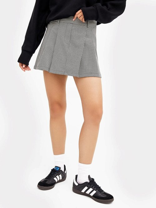 Юбка женская мини в складку в молочно-черную лапку, фото 1 из 4