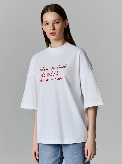 Футболка женская с вышивкой "When in doubt always blame a man", фото 6 из 33