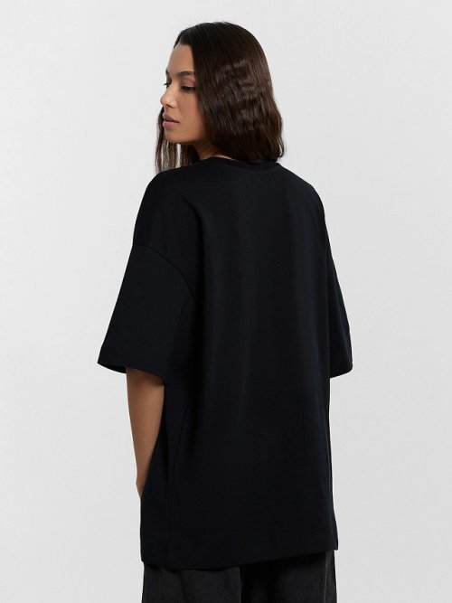 Футболка женская оверсайз черная с принтом "Play", фото 2 из 5