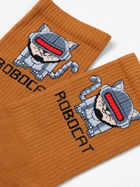 Высокие носки мужские коричневые с рисунком в виде надписи, фото 4 из 16