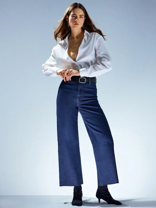 Брюки женские джинсовые wide leg fit в темно-синем цвете, фото 1 из 8