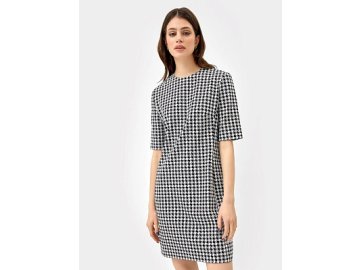 Платье-футляр в мелкий черно-белый рисунок Марк Формель