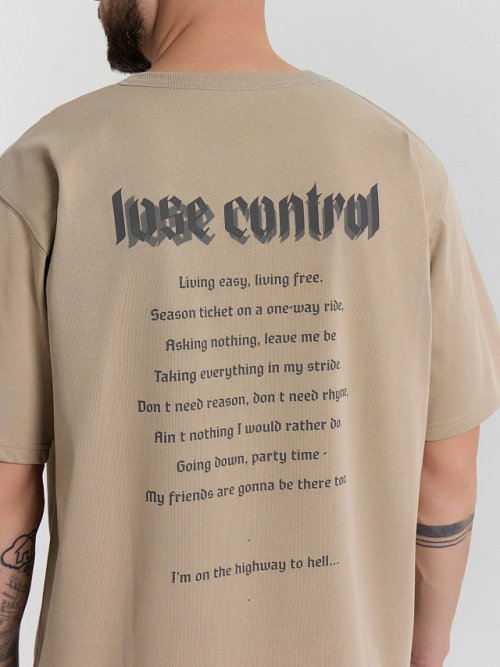 Футболка мужская бежевая с принтом "lose control", фото 6 из 14