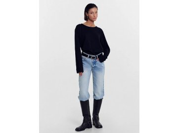 Джемпер женский в черном цвете