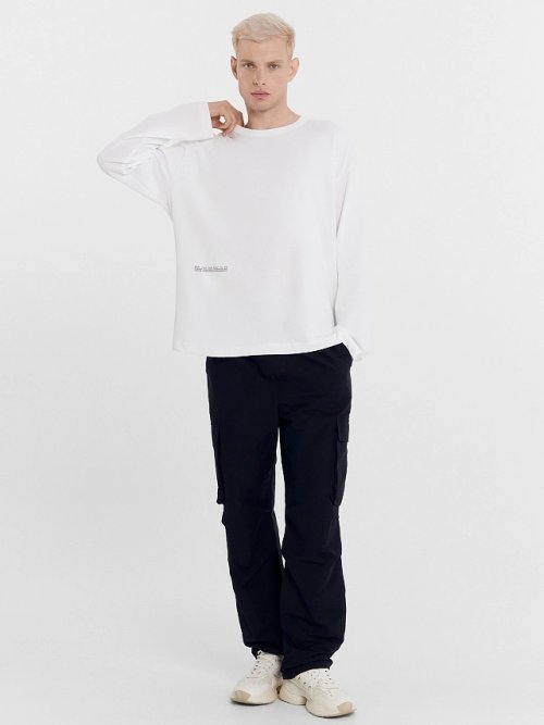 Лонгслив мужской в белом цвете, фото 3 из 6