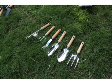 Тяпка нерж. сталь 22cm* 5.5cm SS-06 на акции в магазинах Ома