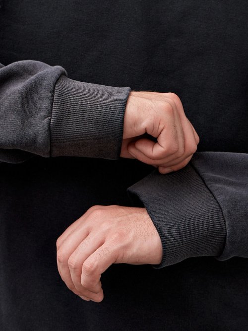 Джемпер мужской черный с градиентом с начесом, фото 5 из 16