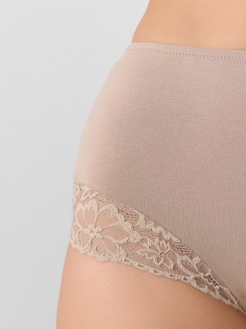 Трусы женские макси бежевые с кружевными деталями, фото 5 из 8