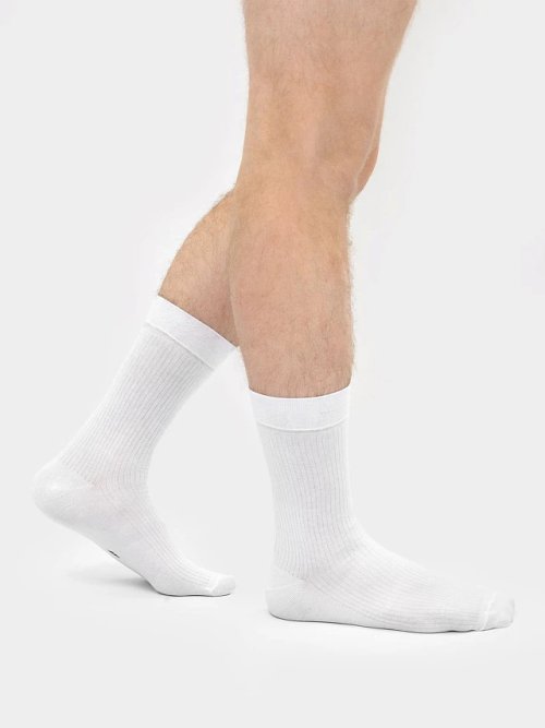 Носки высокие мужские белого цвета, фото 1 из 4