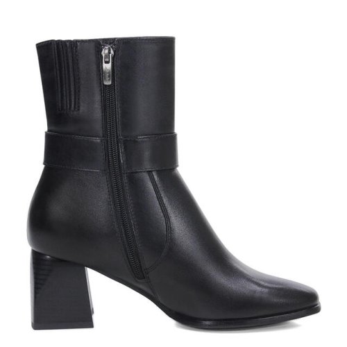 Полусапожки женские, фото 1 из 6