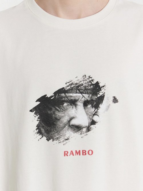Футболка мужская кремовая с принтом и надписью "Rambo", фото 4 из 10