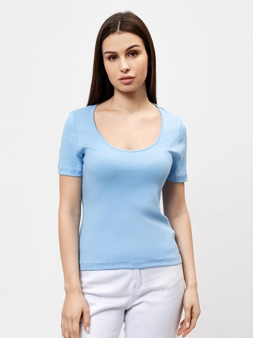 Футболка женская regular fit в голубом цвете, фото 1 из 20