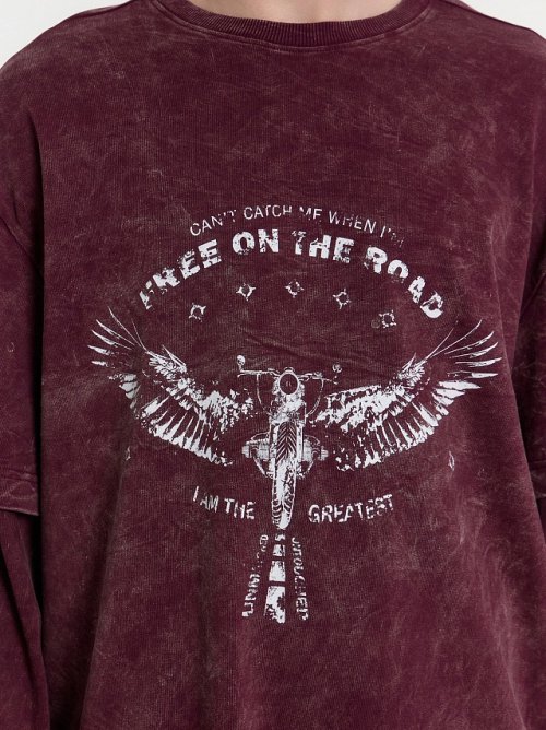 Лонгслив мужской бордовый с обработкой эйсид и принтом, фото 4 из 5