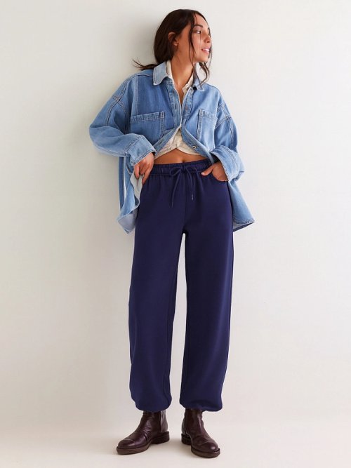 Брюки женские в синем цвете, фото 1 из 7