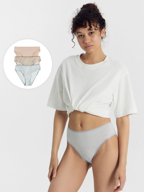 Трусы женские классические мультипак (3 шт.) молочно-бежевые с орнаментом, фото 1 из 30